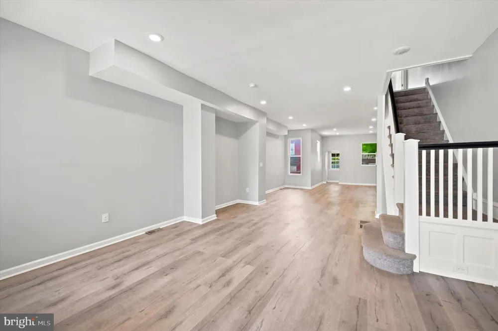 5739 12TH STREET Philadelphia, PA 19141