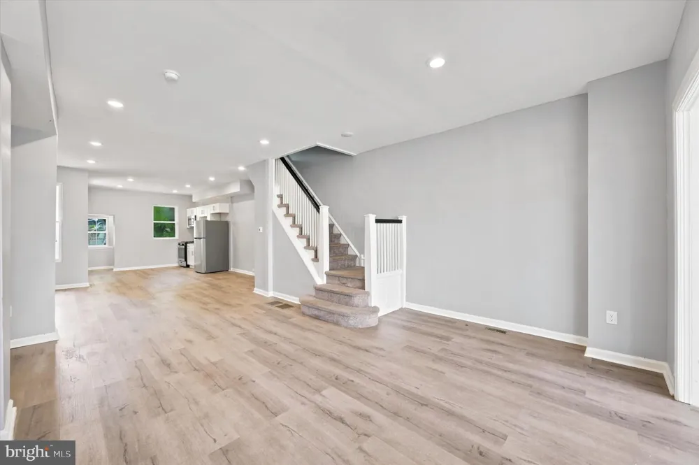 5739 12TH STREET Philadelphia, PA 19141