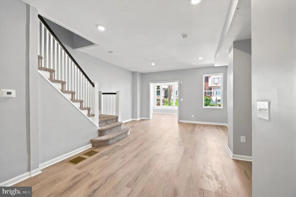 5739 12TH STREET Philadelphia, PA 19141