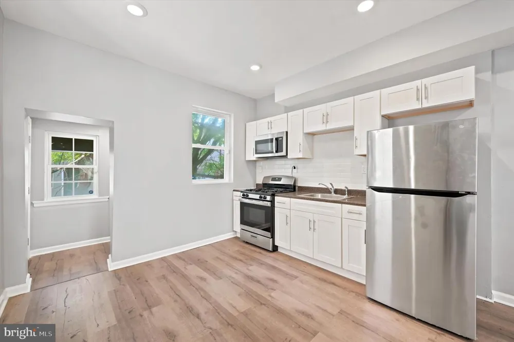 5739 12TH STREET Philadelphia, PA 19141