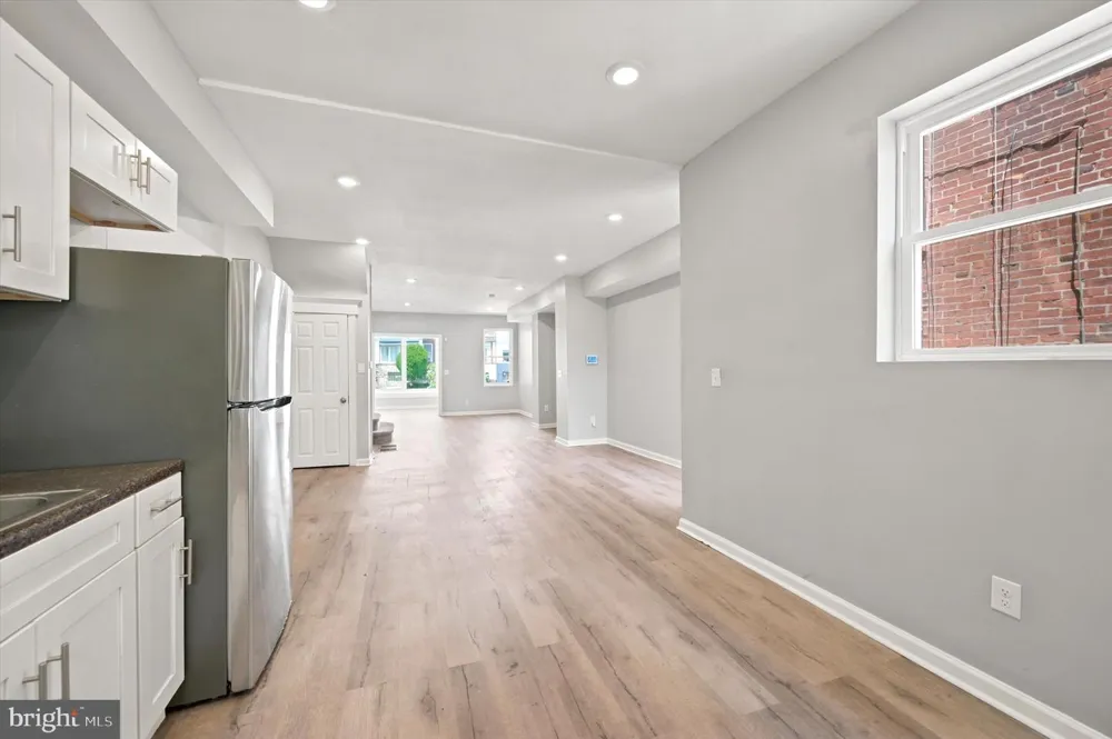 5739 12TH STREET Philadelphia, PA 19141