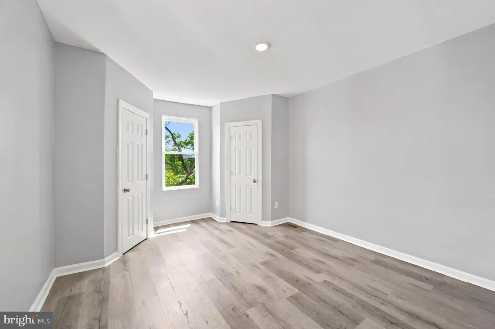 5739 12TH STREET Philadelphia, PA 19141