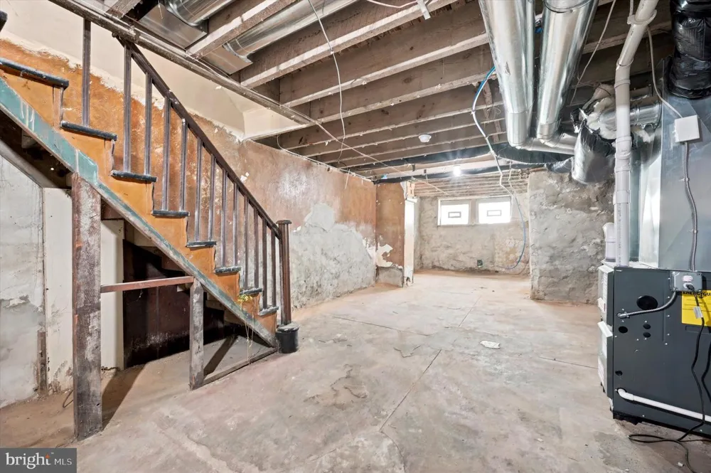 5739 12TH STREET Philadelphia, PA 19141