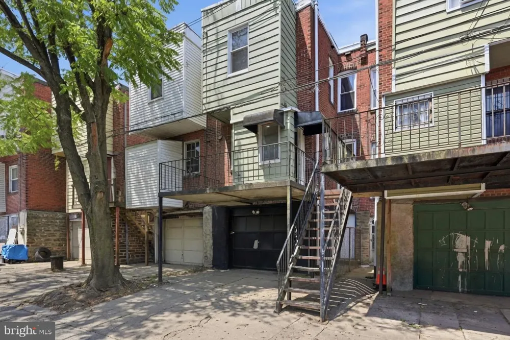 5739 12TH STREET Philadelphia, PA 19141