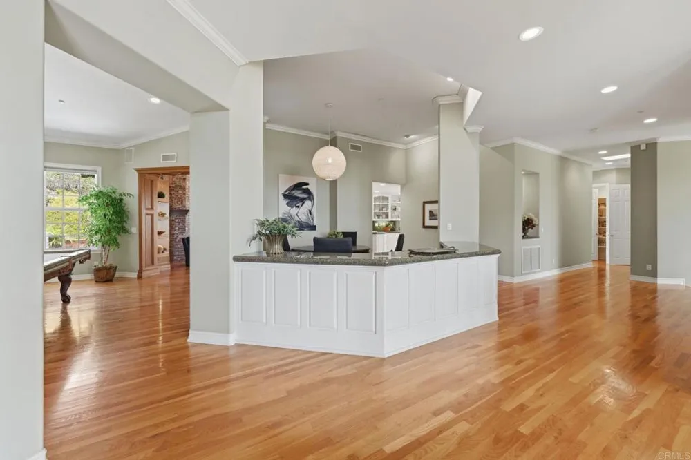 2292 Dos Lomas Fallbrook, CA 92028