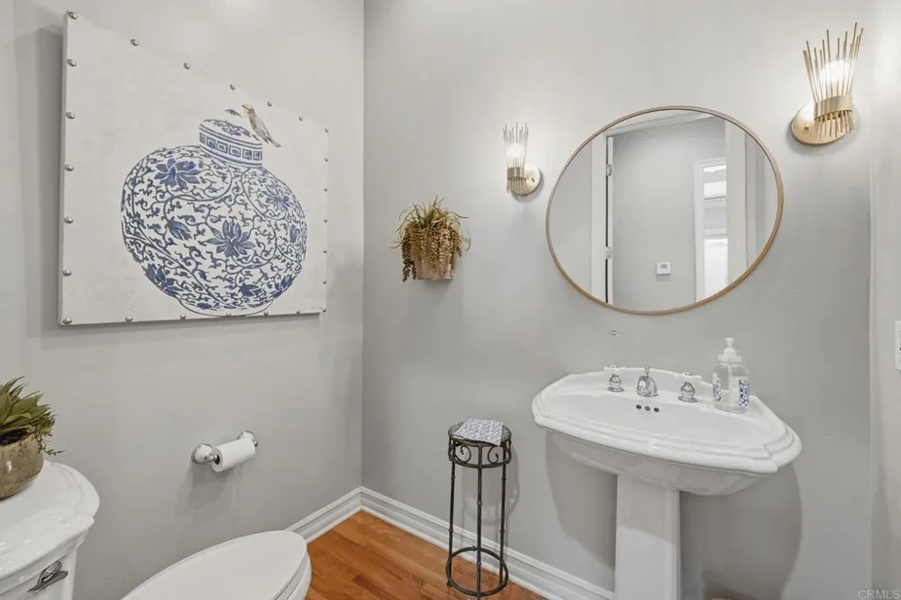 2292 Dos Lomas Fallbrook, CA 92028