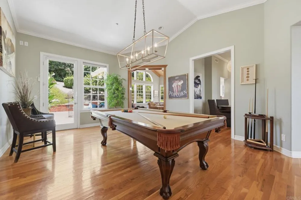 2292 Dos Lomas Fallbrook, CA 92028