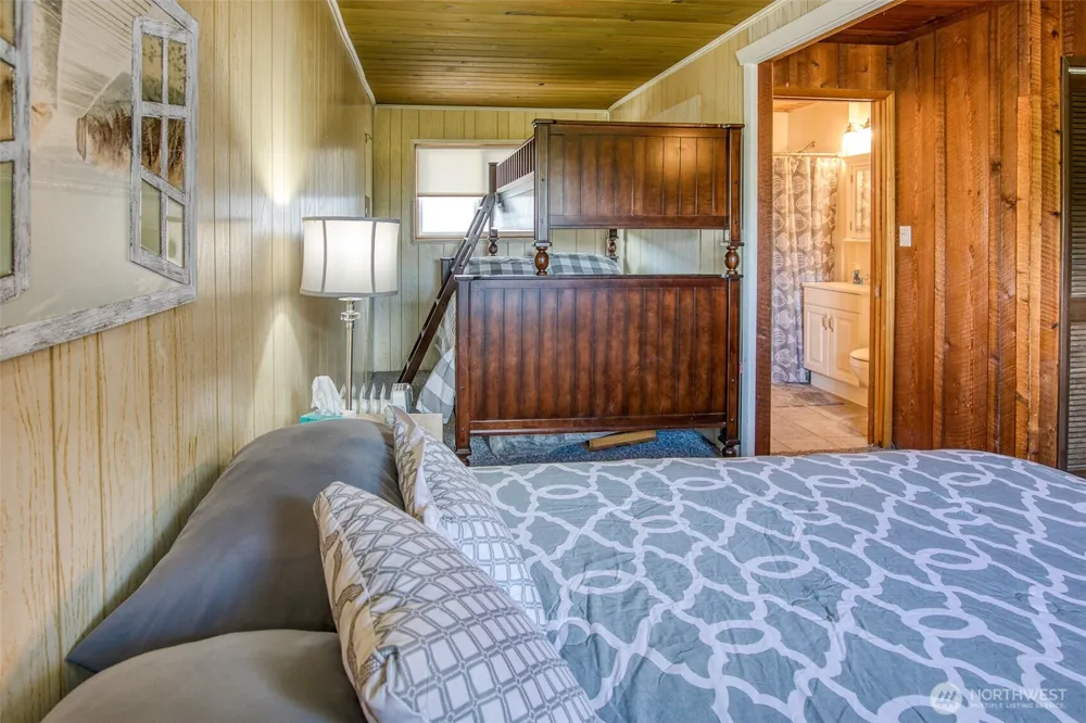 48571 Pacific Avenue Moclips, WA 98571