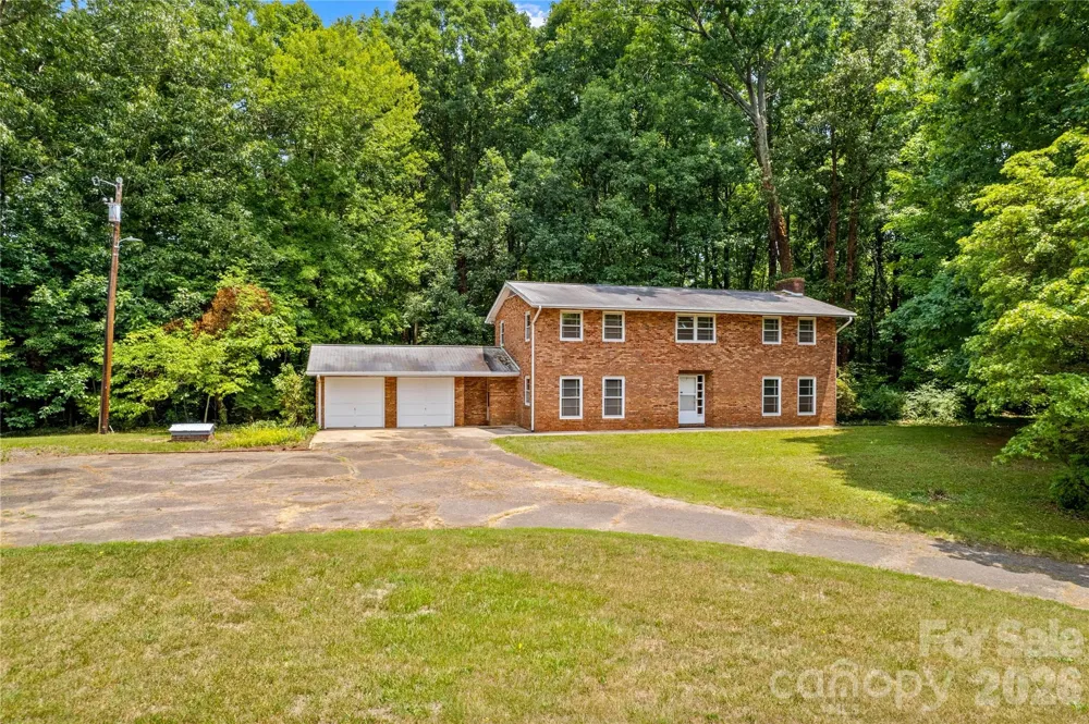 155 Duck Creek Road Troutman, NC 28166
