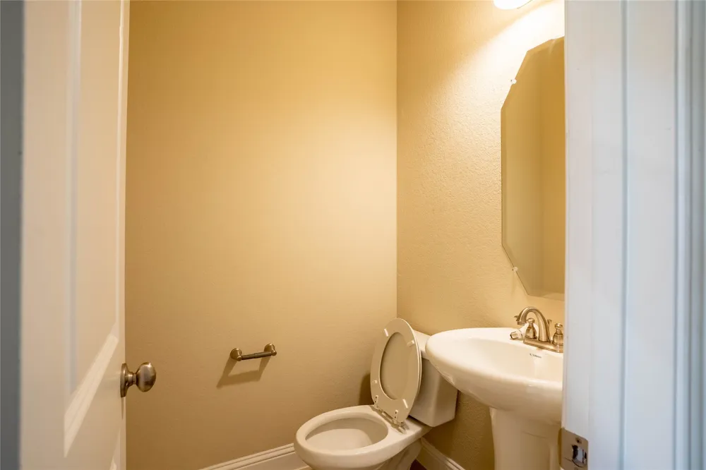 6819 Topaz Drive Greenville, TX 75402