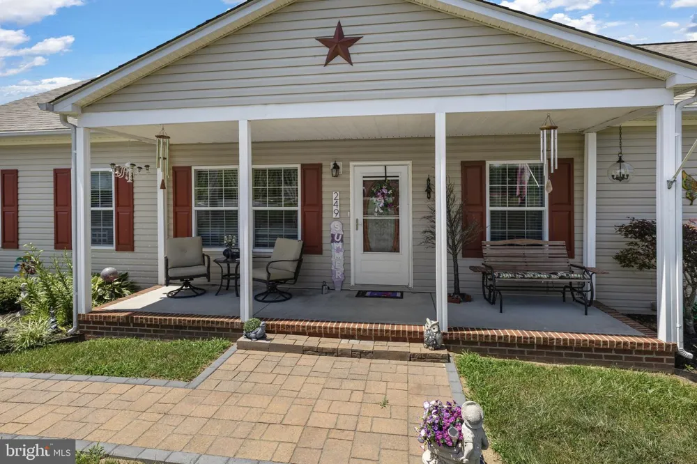 249 DERBY LANE Louisa, VA 23093