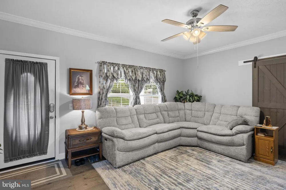 249 DERBY LANE Louisa, VA 23093