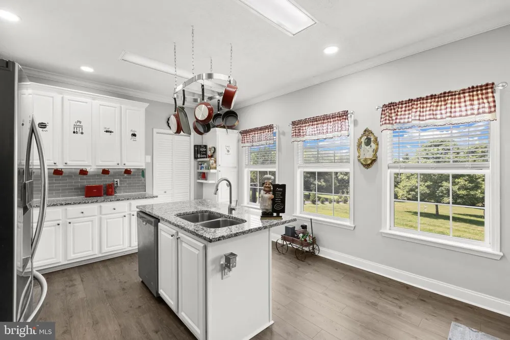 249 DERBY LANE Louisa, VA 23093