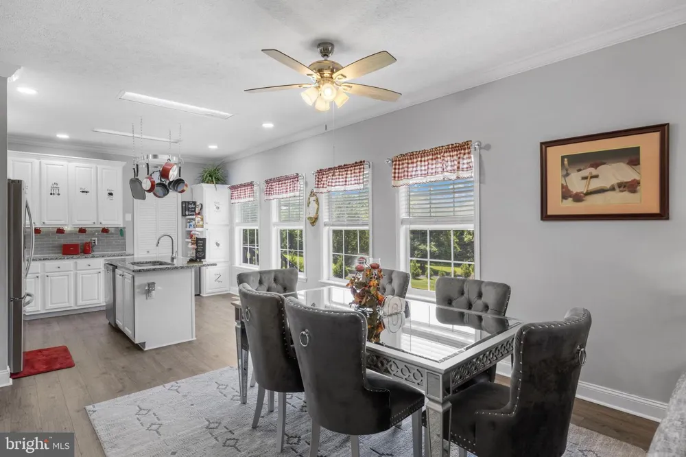 249 DERBY LANE Louisa, VA 23093