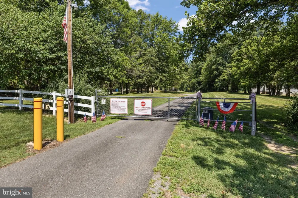 249 DERBY LANE Louisa, VA 23093