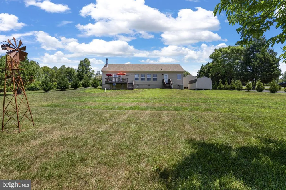 249 DERBY LANE Louisa, VA 23093