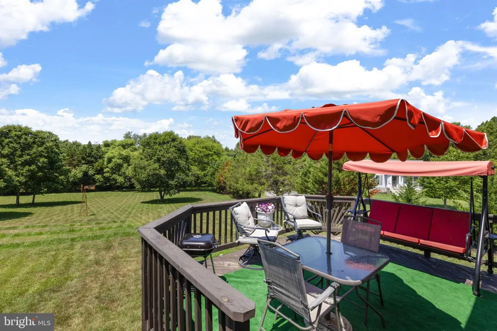 249 DERBY LANE Louisa, VA 23093