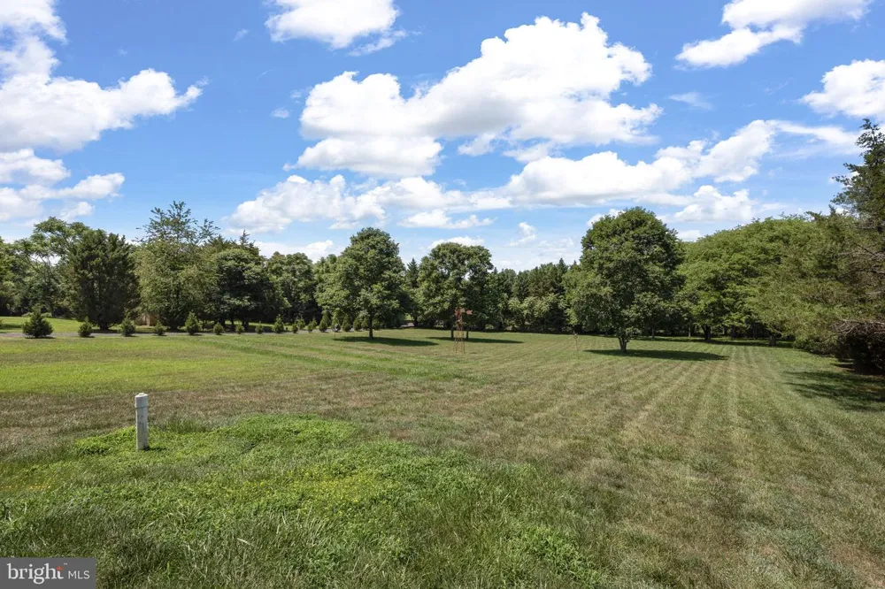 249 DERBY LANE Louisa, VA 23093