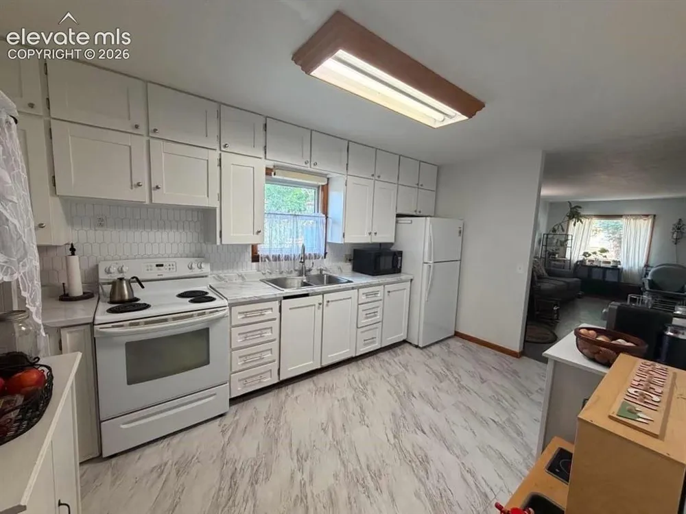 521 Ute Avenue Simla, CO 80835