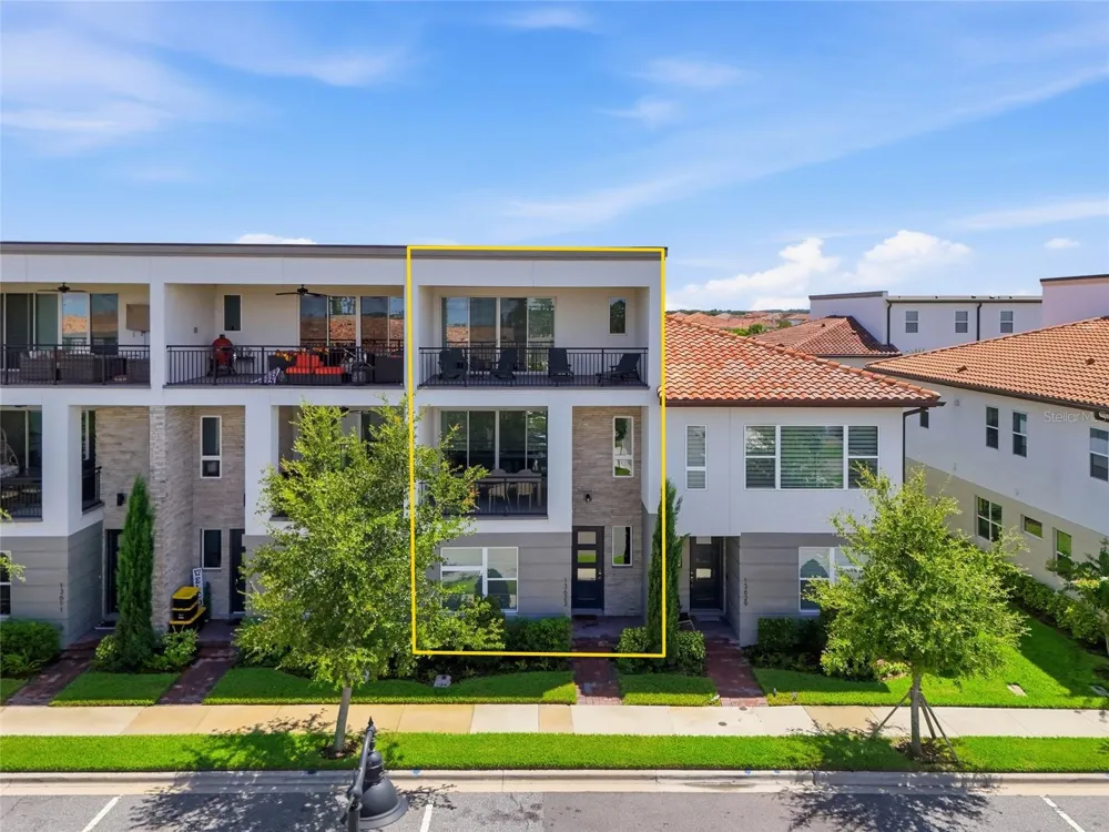 13623 LARKTON LANE Orlando, FL 32832