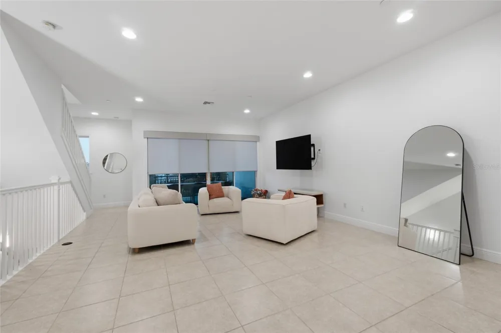 13623 LARKTON LANE Orlando, FL 32832