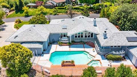 3114 Lomita Court