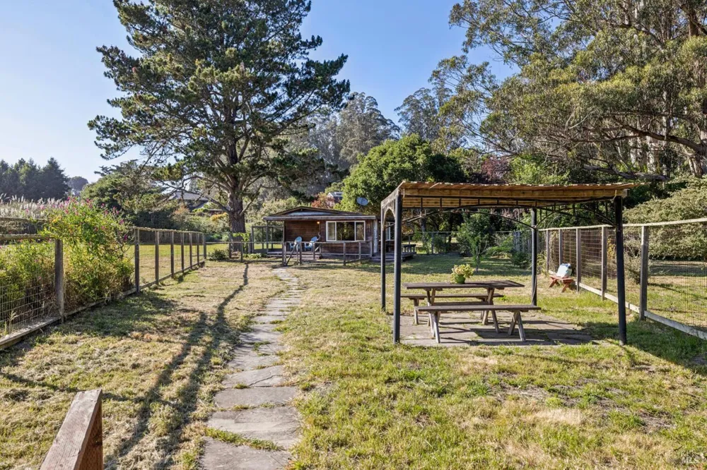 5 Lauff Ranch Road Bolinas, CA 94924