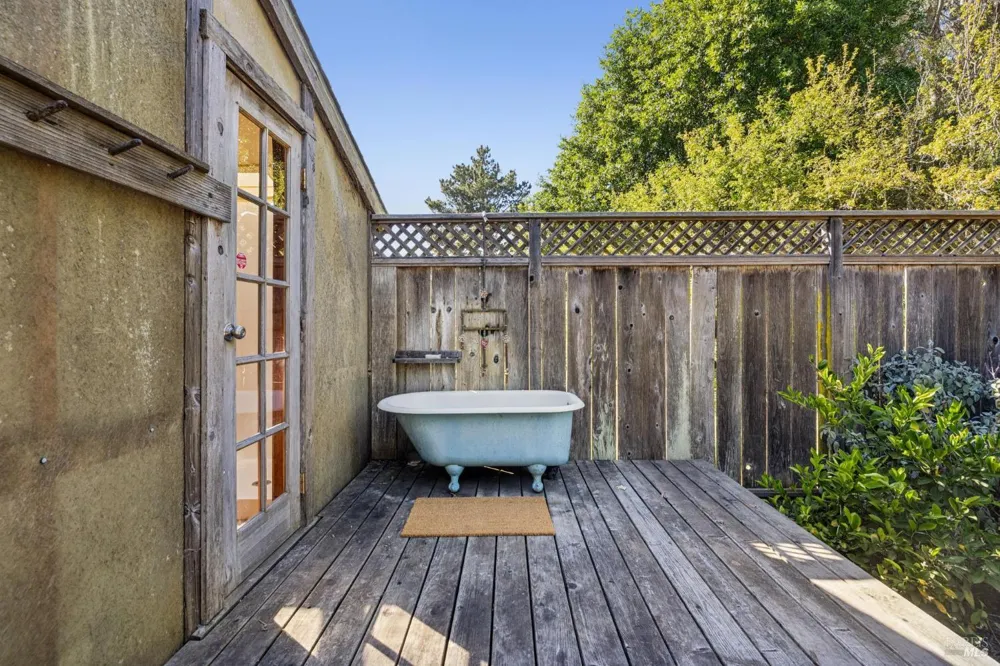 5 Lauff Ranch Road Bolinas, CA 94924