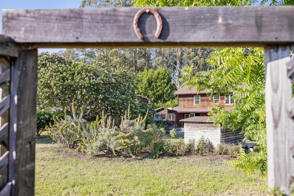 5 Lauff Ranch Road Bolinas, CA 94924