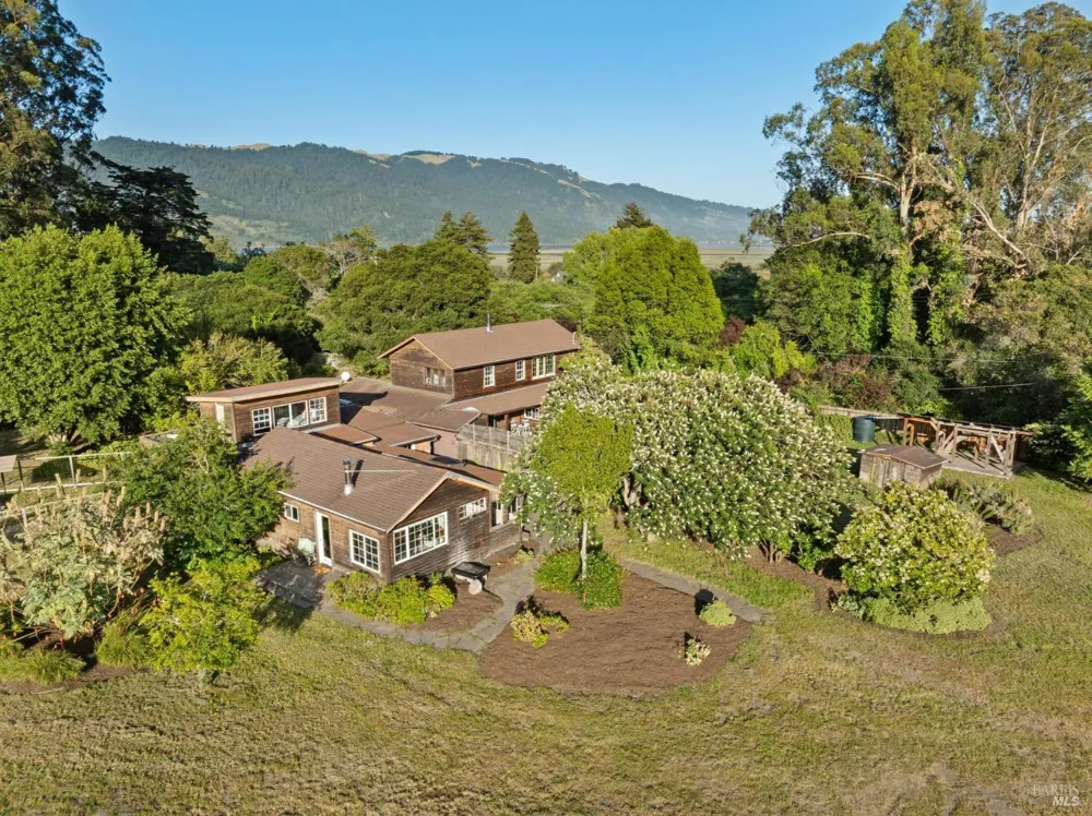 5 Lauff Ranch Road Bolinas, CA 94924