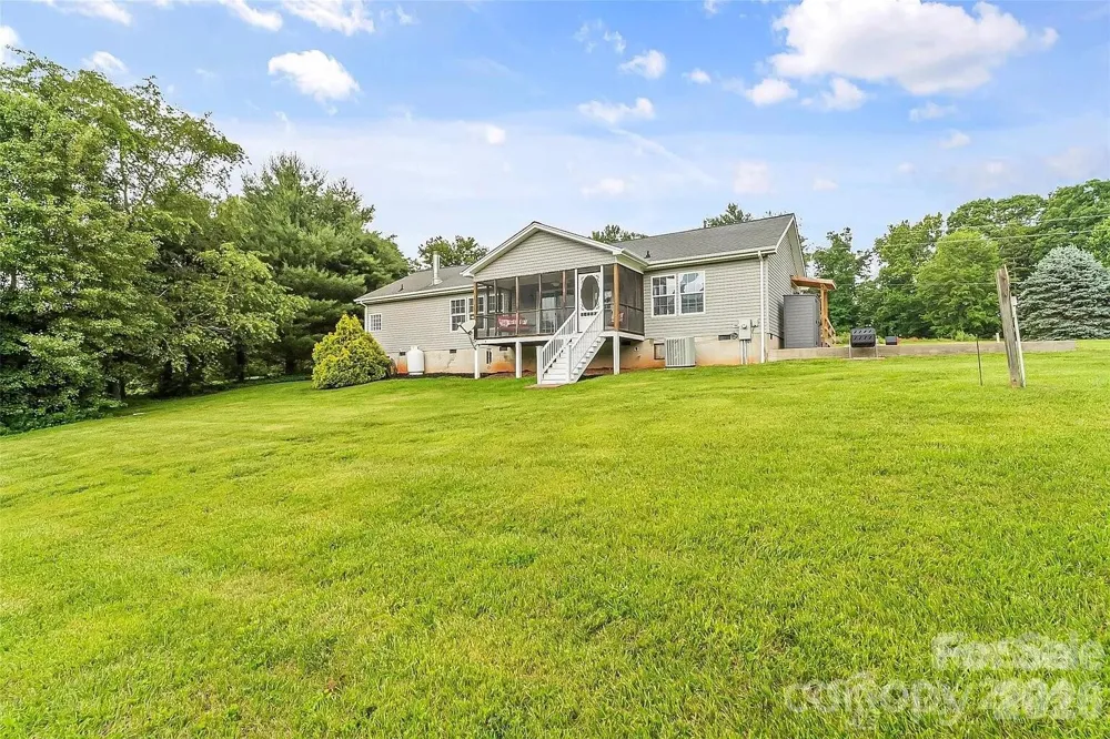1162 Mountain Breeze Drive #LOT 1 Morganton, NC 28655