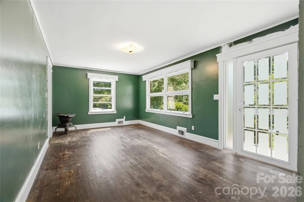 307 Dutchman Avenue Mount Holly, NC 28120