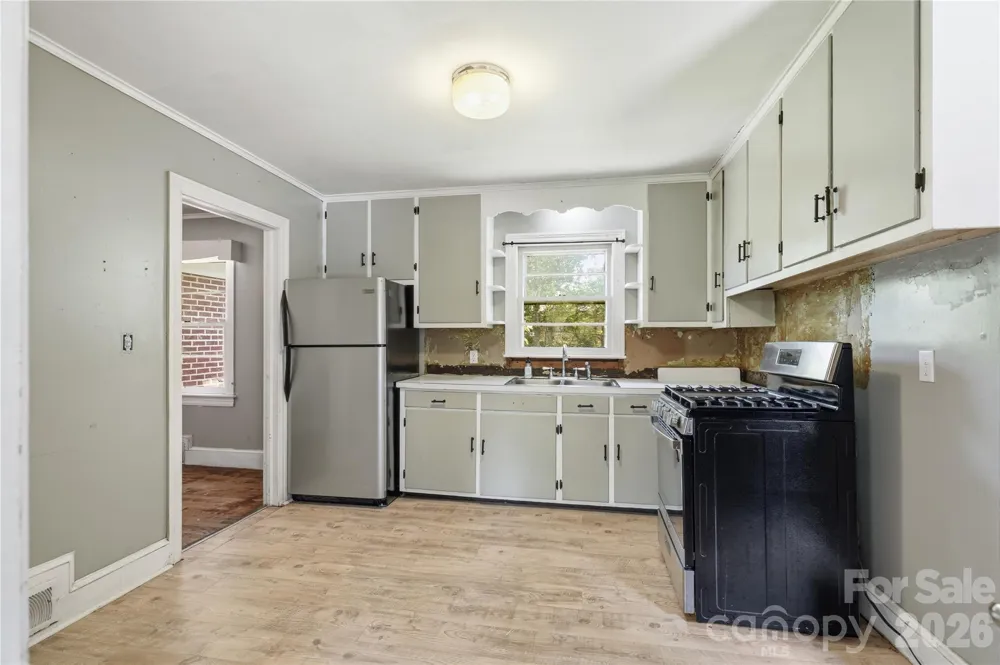 307 Dutchman Avenue Mount Holly, NC 28120