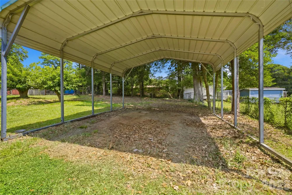 307 Dutchman Avenue Mount Holly, NC 28120