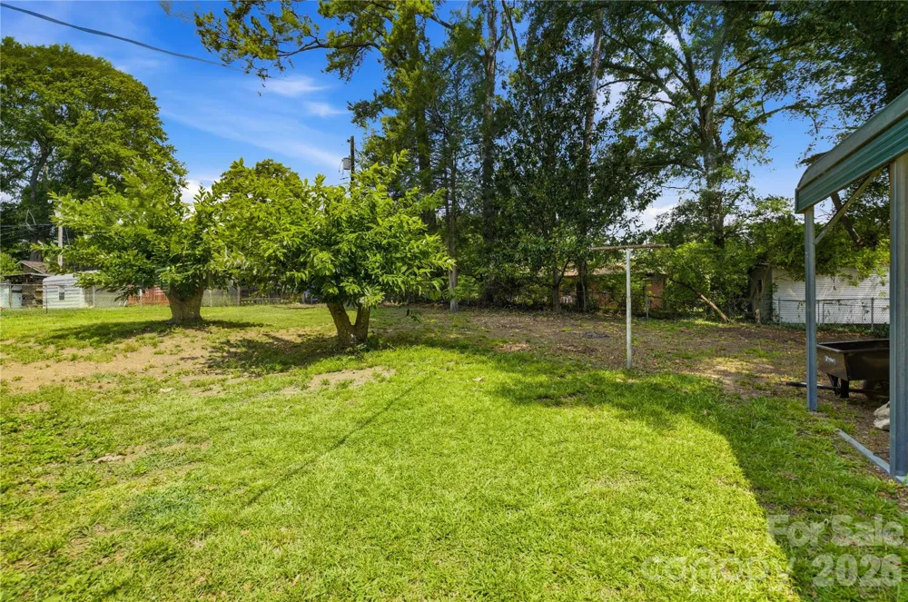 307 Dutchman Avenue Mount Holly, NC 28120