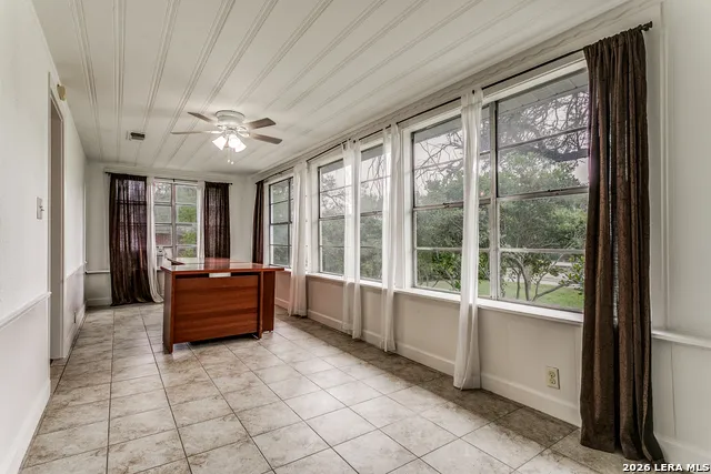 341 TUTTLE RD Terrell Hills, TX 78209