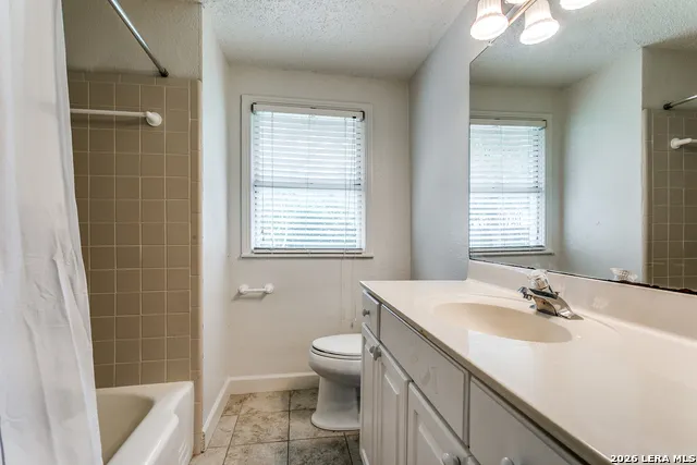 341 TUTTLE RD Terrell Hills, TX 78209
