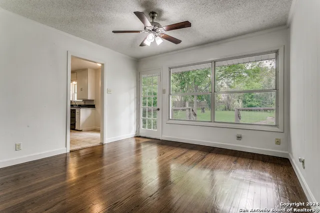 341 TUTTLE RD Terrell Hills, TX 78209