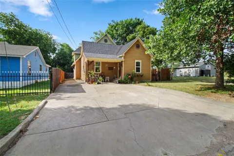 105 E Linden Street