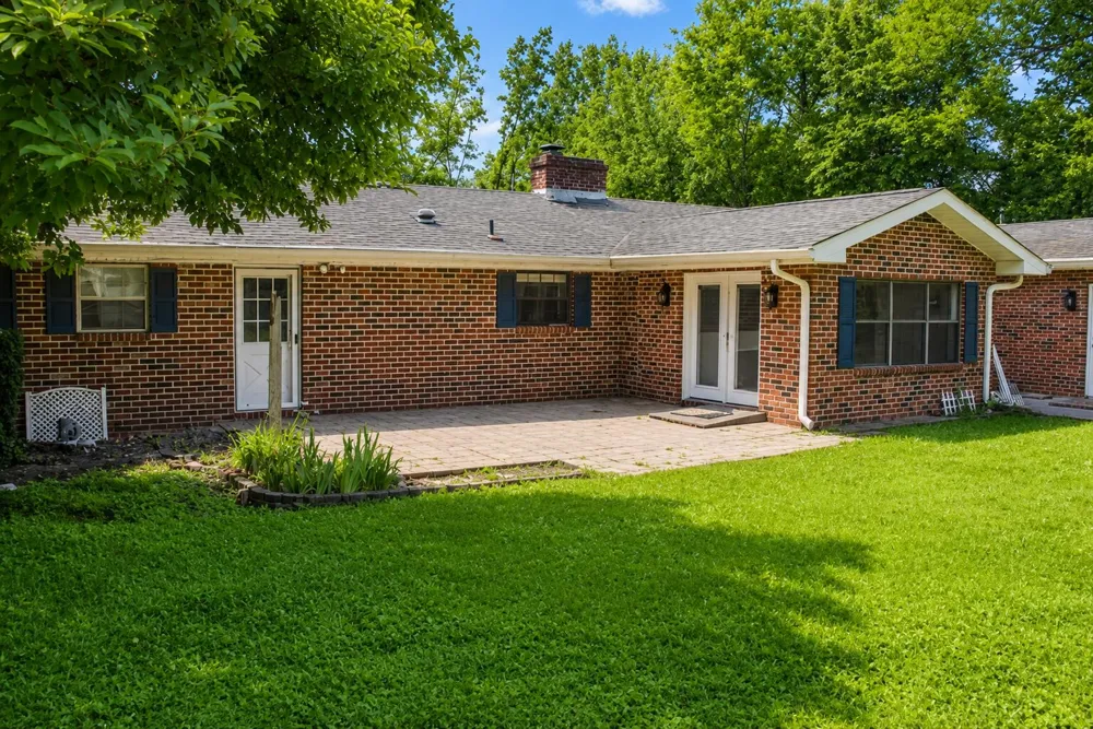 814 Cedar Springs Road Athens, TN 37303
