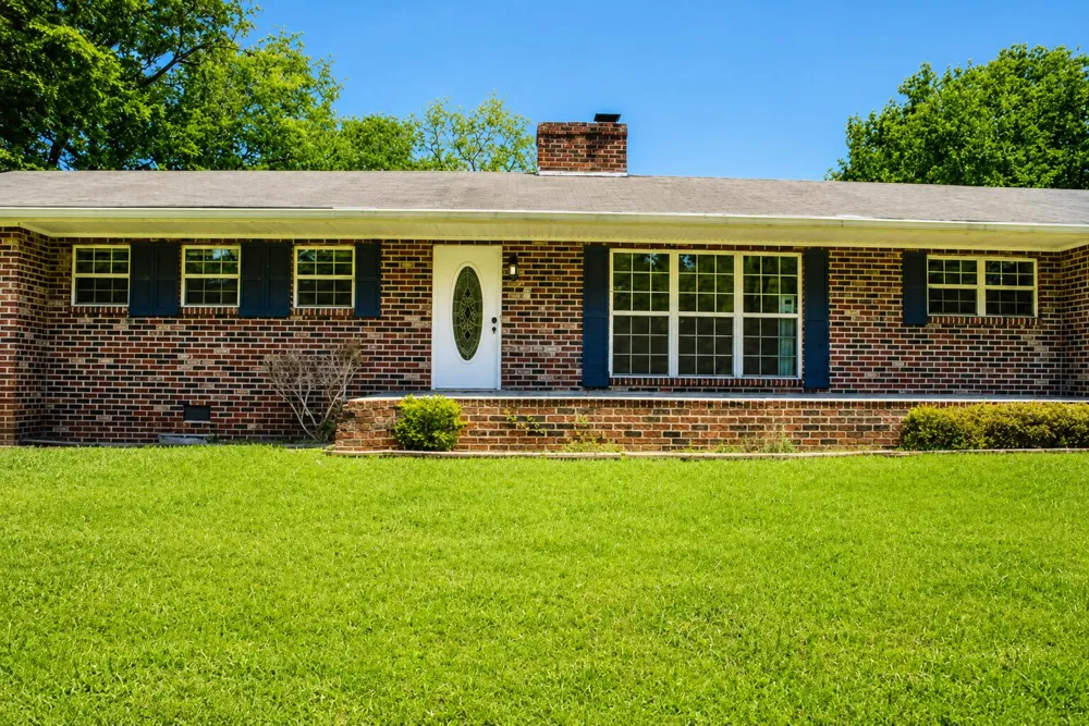 814 Cedar Springs Road Athens, TN 37303