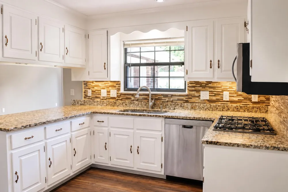 814 Cedar Springs Road Athens, TN 37303