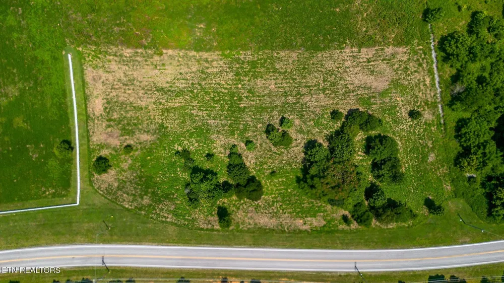 1630 New Hope Road Rockwood, TN 37854