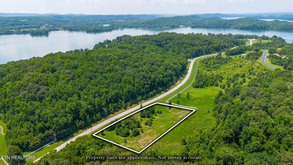 1630 New Hope Road Rockwood, TN 37854