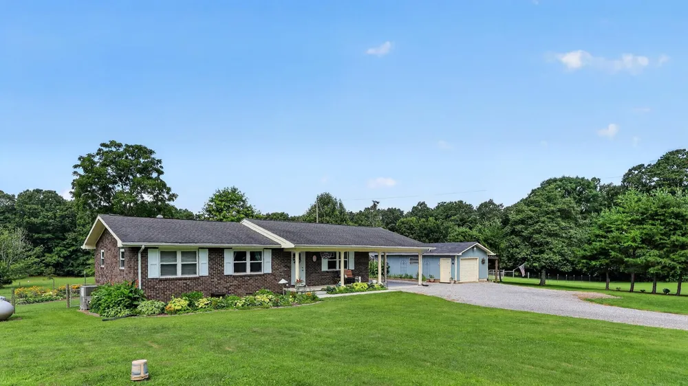 2717 Scenic Highway Rising Fawn, GA 30738