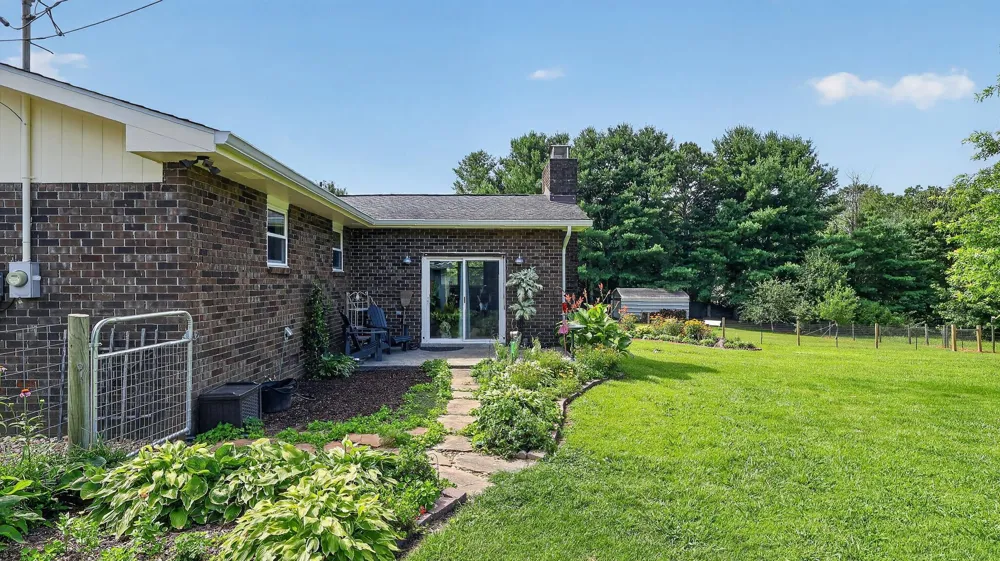 2717 Scenic Highway Rising Fawn, GA 30738