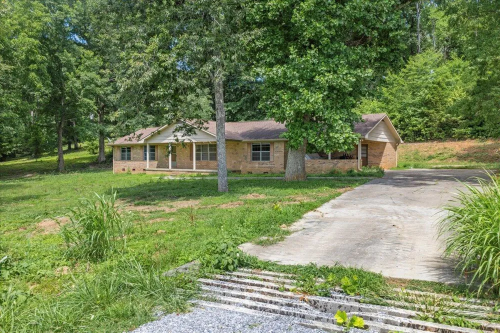 12760 Nopone Valley Road Decatur, TN 37322