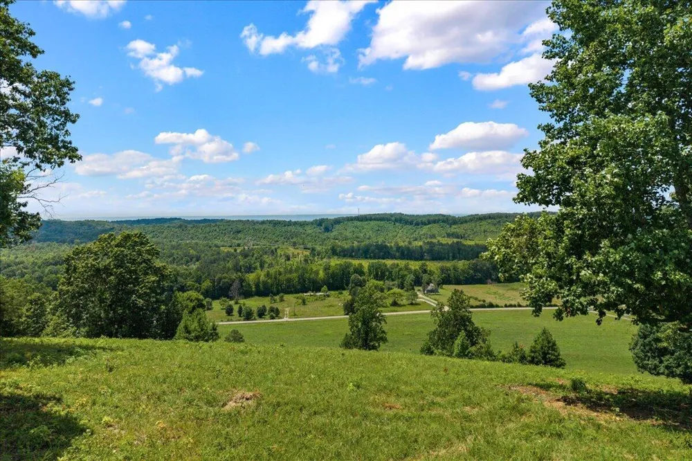 12760 Nopone Valley Road Decatur, TN 37322