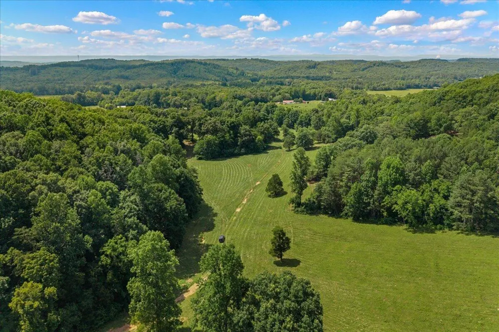 12760 Nopone Valley Road Decatur, TN 37322