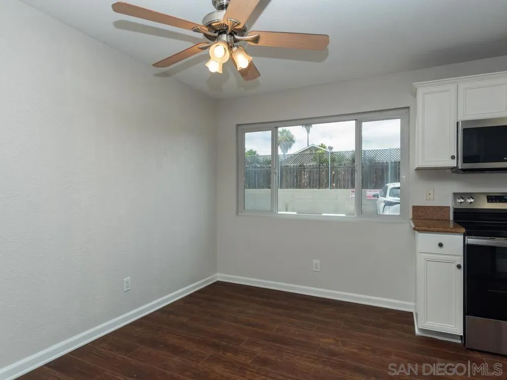 6666 Beadnell Way #6 San Diego, CA 92117
